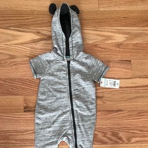 NWT zip up outfit